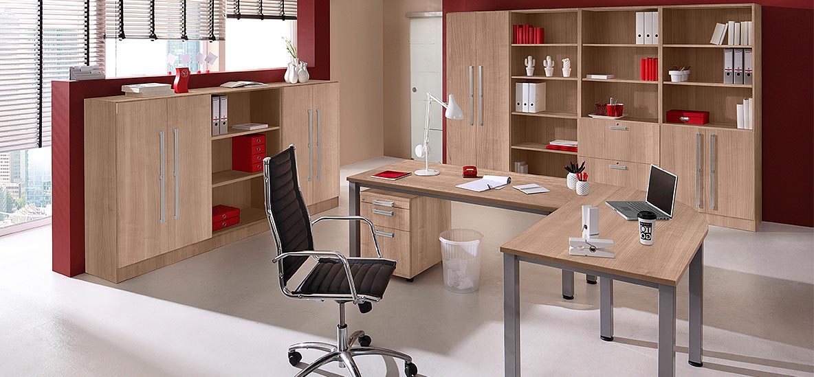 Möbelprogramm Akandia Nußbaum