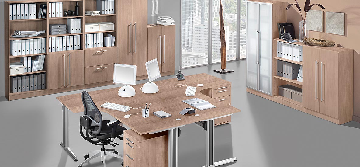 Möbelprogramm Sira Nußbaum